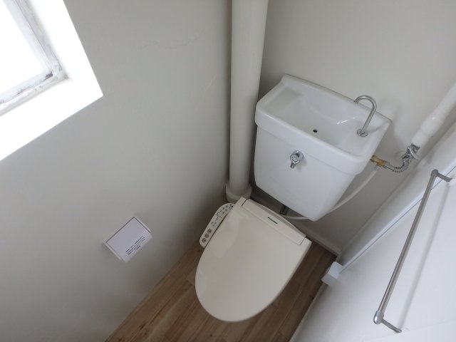 ビレッジハウス境港第三1号棟のトイレ|イメージ401号室の写真