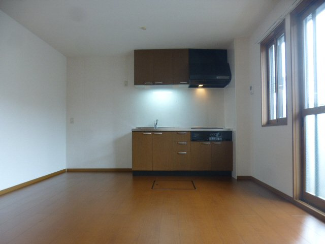 アイフィールコートＡの居間・リビング