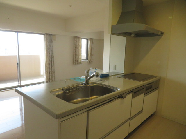 アルファステイツ三左衛門堀西の町のキッチン