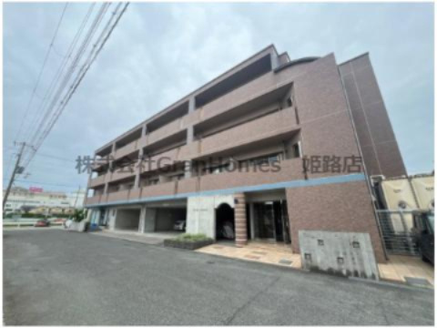 トラント メゾンの外観