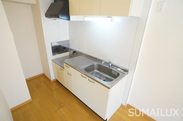 熊本市西区春日３丁目のアパートのキッチン
