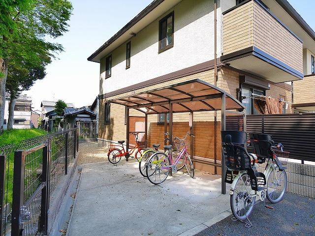 コート宮ノ下Ⅱのその他共用部分|自転車置き場