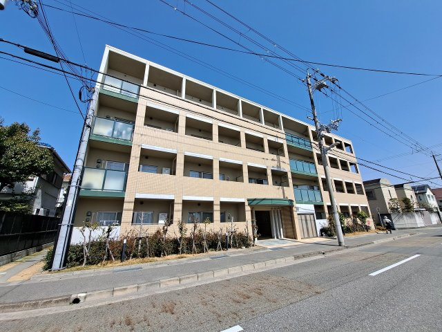 MINT甲子園三番町の外観