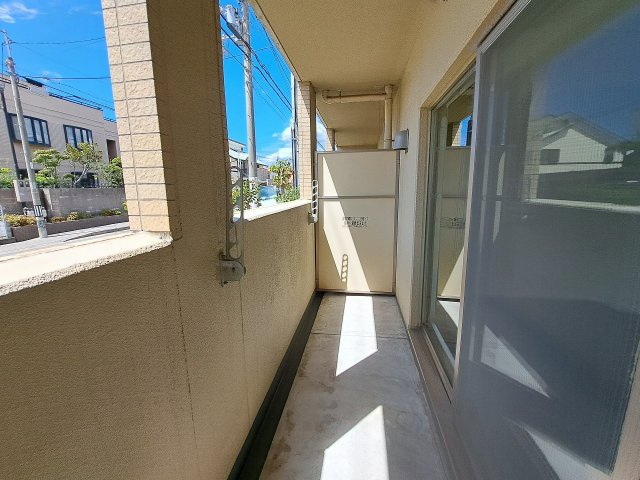 MINT甲子園三番町のバルコニー