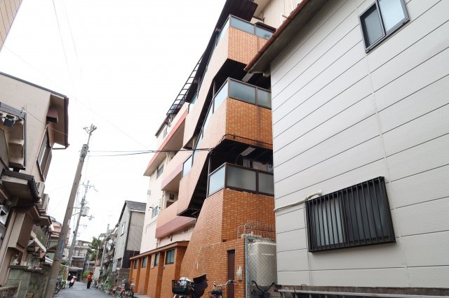 エムロード上神田の外観