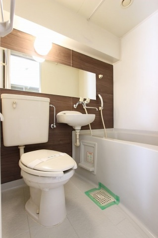 パステルクボ15の浴室|きれいなお風呂です