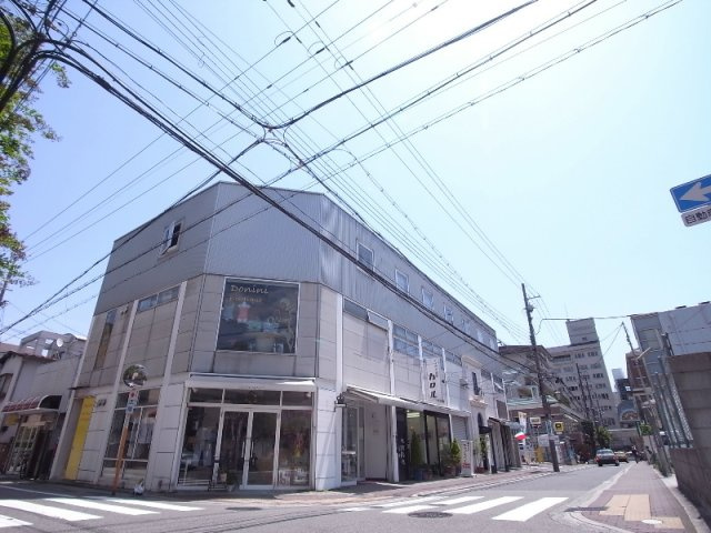 カロルマンション