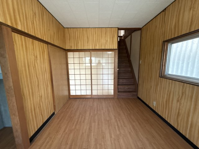 北原貸家の居間・リビング