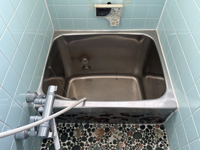 北原貸家の浴室