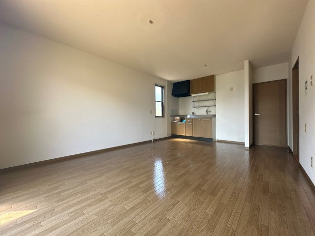 ボンヌシェール矢倉B棟の居間・リビング