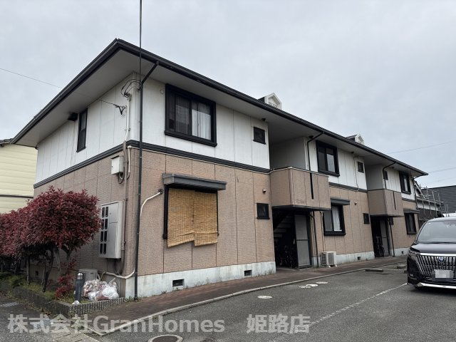 ボンヌシェール矢倉B棟の外観