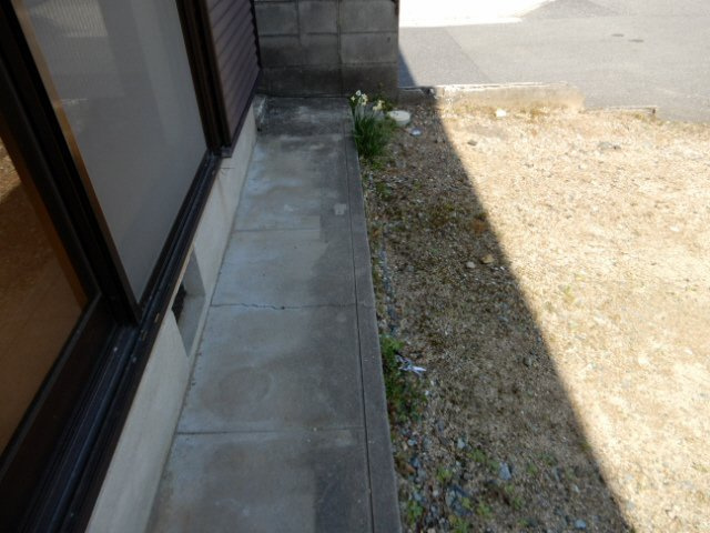 御立西メゾネットのバルコニー