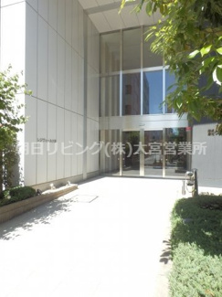 【エントランス】 | ドゥーエ大宮