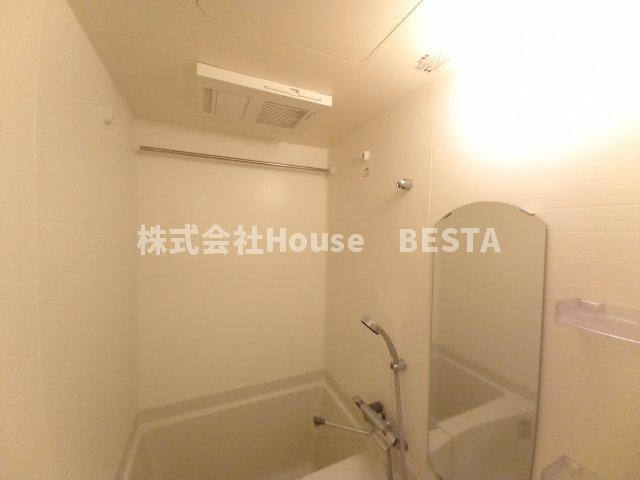 プレサンス神戸元町ミューズの浴室