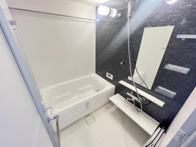 ベルンガーデン上本町の浴室