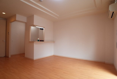 【居間・リビング】 | シャンティ | リビング13.1帖