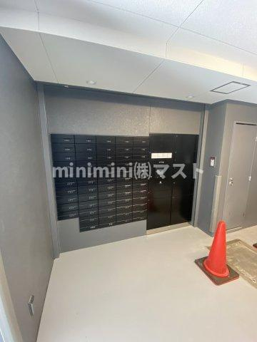 ソルテラス阿波座ウィズのロビー