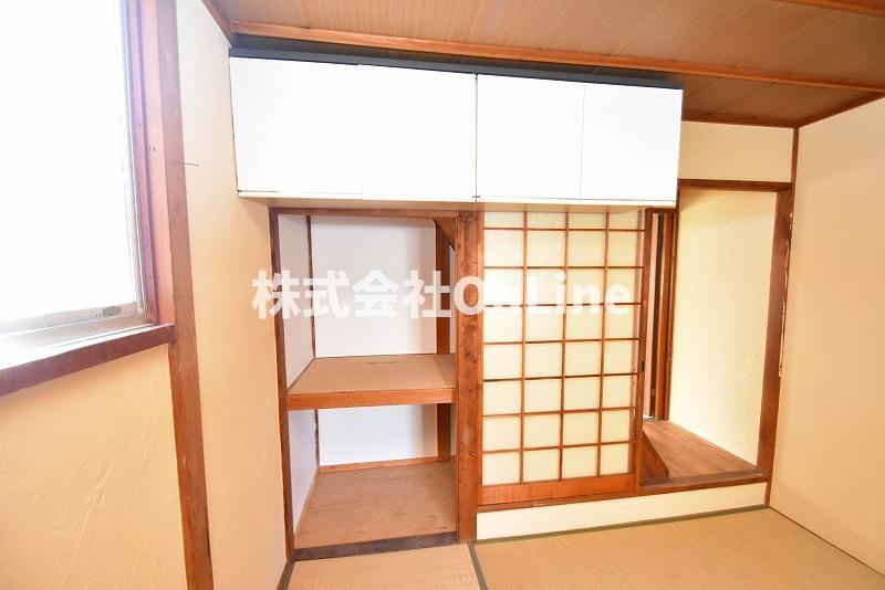 福万寺貸家の収納
