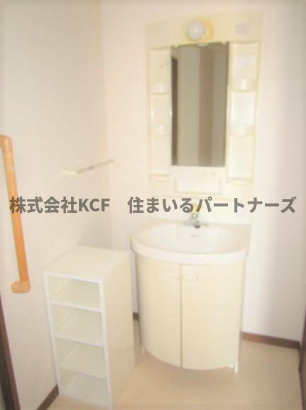 ルネス国分の洗面所|コンパクトで使いやすい洗面所