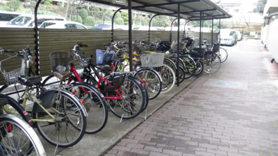 【その他共用部分】 | メゾン千里丘H棟 | 自転車置場