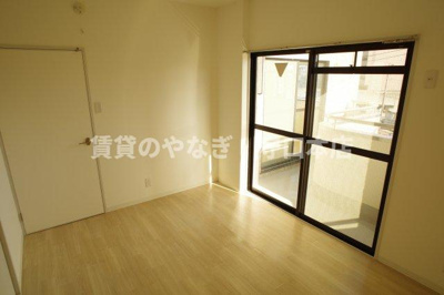 【洋室】 | シークエンス城北