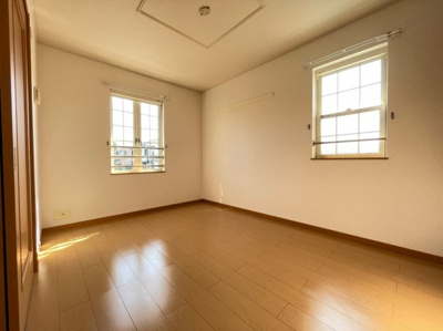 【寝室】 | サンリットガーデンハウスS