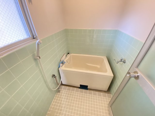 メゾン並木の浴室