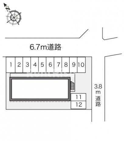 レオパレス緑の駐車場