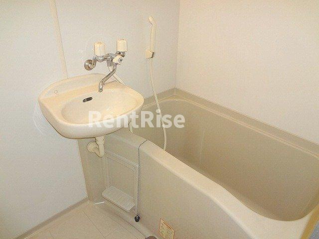 レオパレス三和Ⅱの洗面所