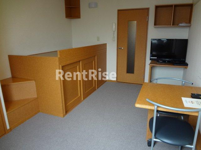 レオパレス三和Ⅱの居間・リビング