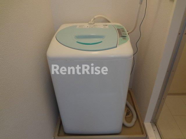 レオパレス三和Ⅱのバルコニー|洗濯機