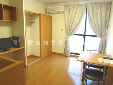 レオパレスパインガーデンのバルコニー