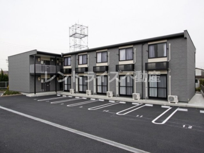 レオパレスパインガーデンの外観|画像1