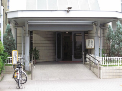 【エントランス】 | ルモン東梅田 | 周辺には公園、スーパー、総合病院など、住環境良好です。