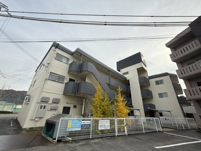 メゾンやすむろⅠの外観