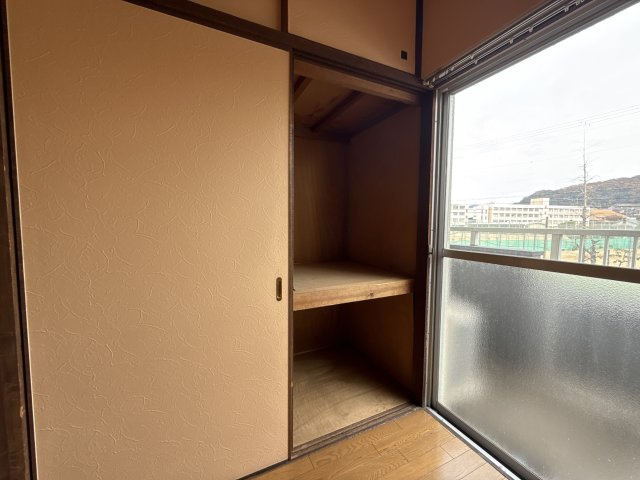 メゾンやすむろⅠのバルコニー