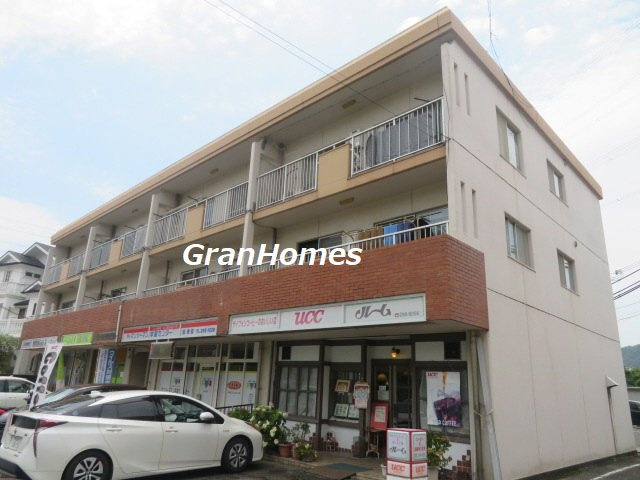 メゾンやすむろⅠの外観