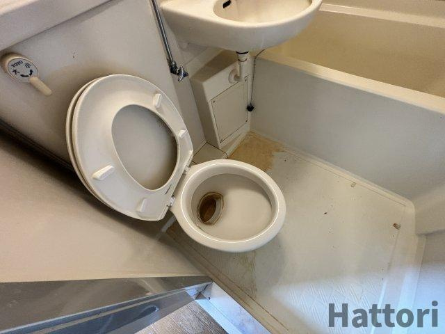 猪名寺パークマンションIのトイレ