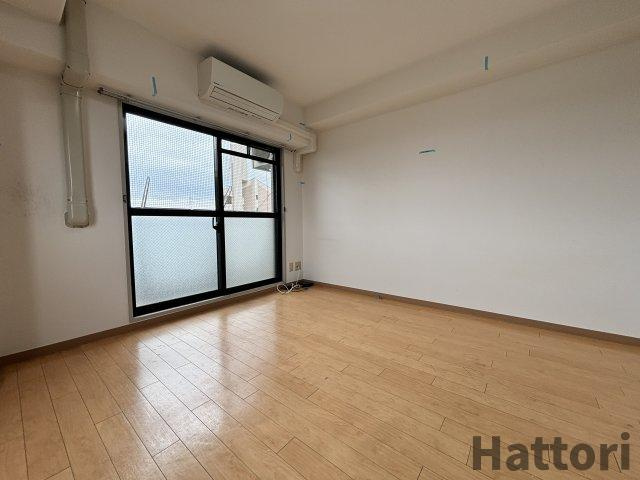 猪名寺パークマンションIの居間・リビング