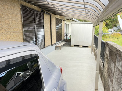 【駐車場】 | 柏原町柏原　平屋建て売り家