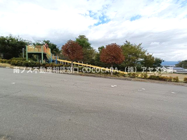 小笠原柿平　64坪　売地の周辺|向かいに柿平坂の上公園がございます♬
