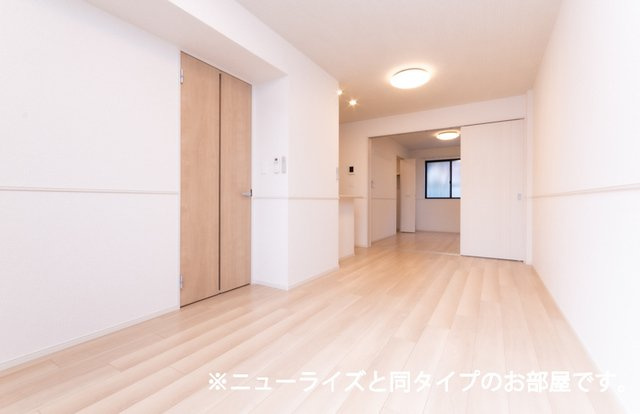 ラ　ルーチェ　ウーノの居間・リビング