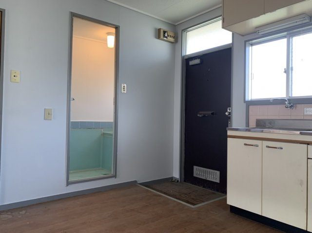 上中条ハイツの内装