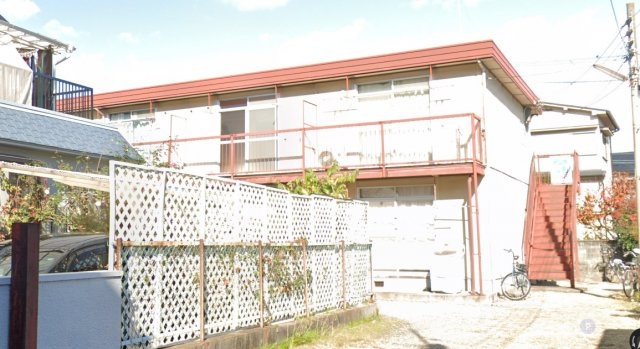 上中条ハイツの外観