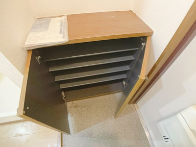 【玄関】 | アーバンクレスト【名古屋市賃貸・インターネット無料】