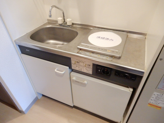 YKハイツ桜町のキッチン