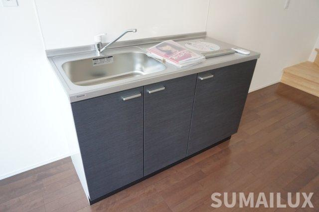 groom黒髪のキッチン