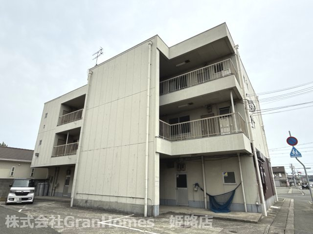 ミキコーポの外観