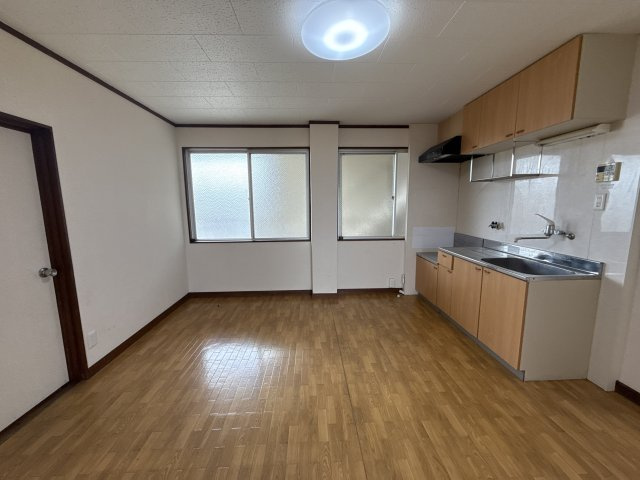 ミキコーポの居間・リビング