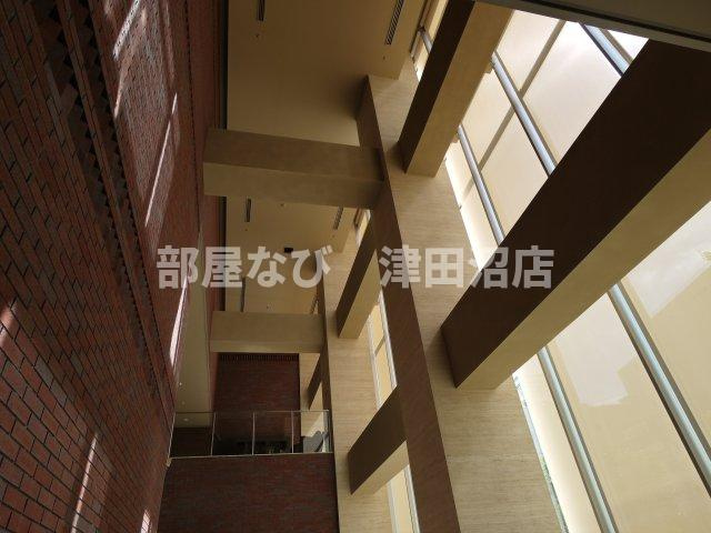 ガレリア・サーラのロビー|吹き抜けのロビーがステキ